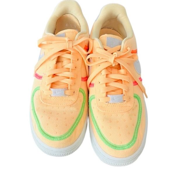 NIKE The Wmns Air Force 1 '07 Low LX 'Stitched Canvas - Melon Tint' size 7.5 - Picture 2 of 8